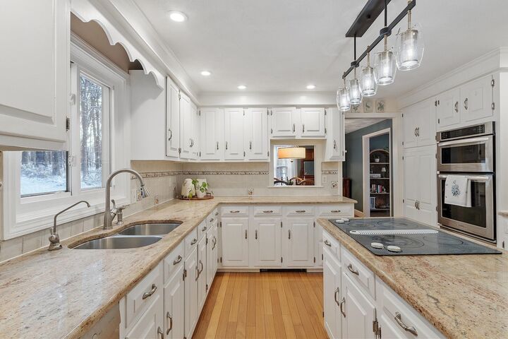 Property Photo: 201 Oak Ridge Road NH 03865