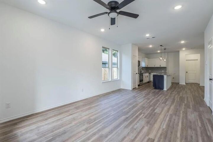 Property Photo:  3228 Tuskegee Street  TX 75215 