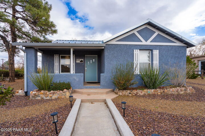 Property Photo: 639 Dameron Drive AZ 86301