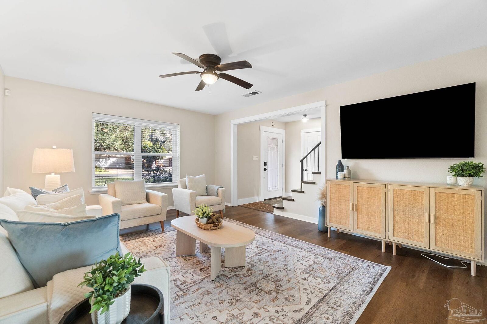 Property Photo: 2709 Sunrunner Ln FL 32563