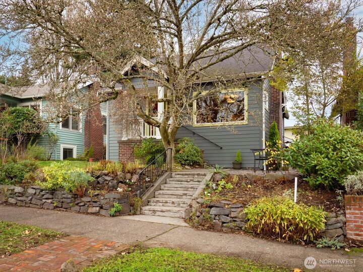 612 NW 84th Street  Seattle WA 98117 photo