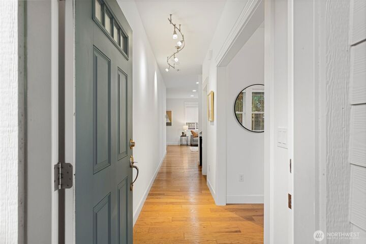 Property Photo:  7650 NE 204th Place  WA 98028 