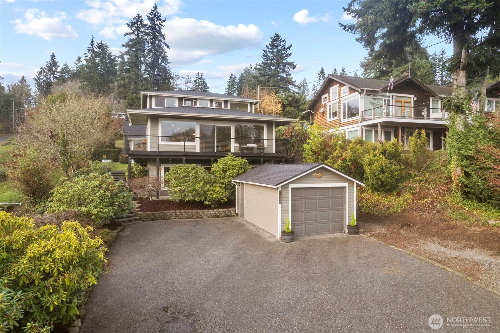 Property Photo:  9226  Peacock Hill Ave  WA 98332 