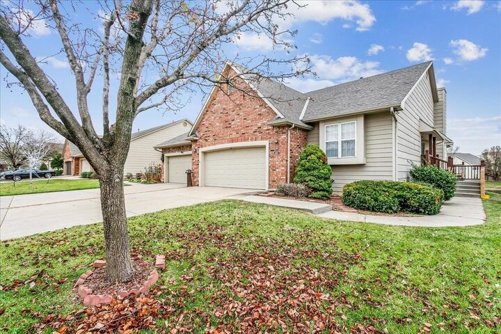 Property Photo: 2373 N Lighthouse Cove St KS 67205