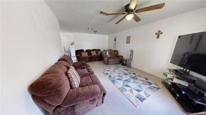 Property Photo: 1118 Pinder Lane LA 70633