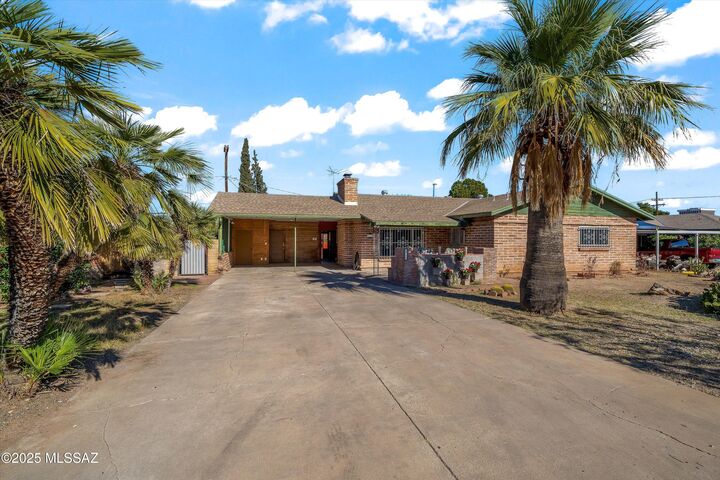 4731 E Scarlett Street  Tucson AZ 85711 photo