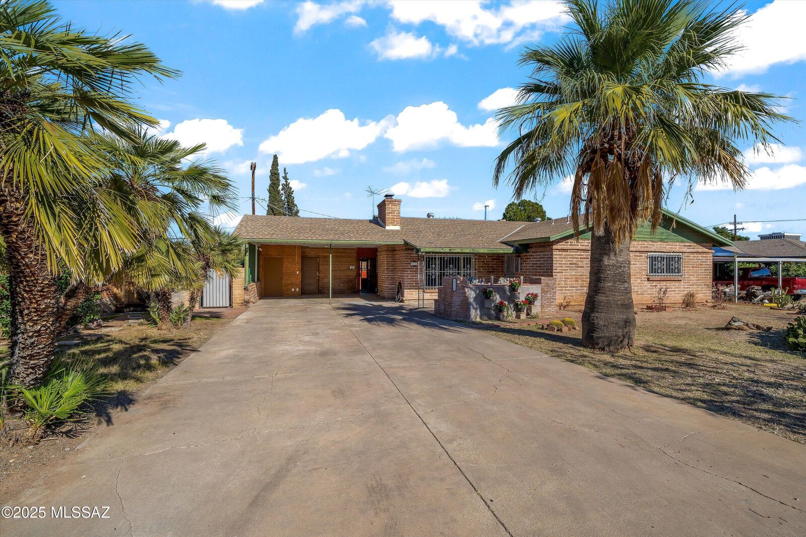 Property Photo:  4731 E Scarlett Street  AZ 85711 