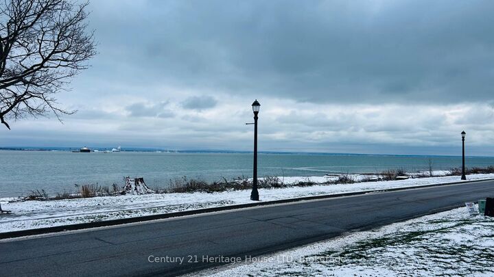 Photo de la propriété: 500 Lakeshore Road ON L2A 1B5