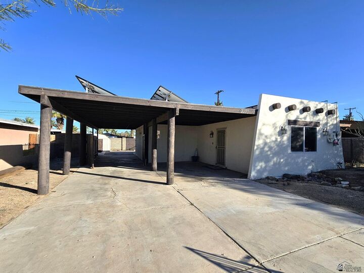 Property Photo: 2271 S Olivia Ave AZ 85365