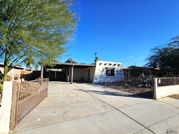 Property Photo:  2271 S Olivia Ave  AZ 85365 