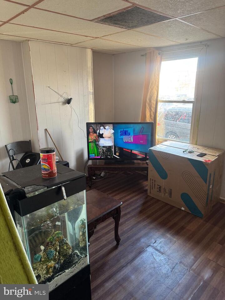 Property Photo:  2808 N Leithgow Street  PA 19133 