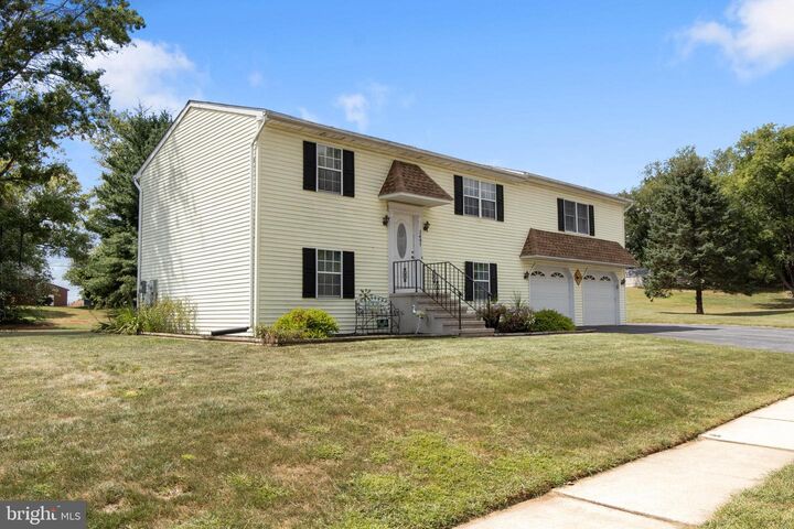 Property Photo: 2461 Heather Road PA 17408