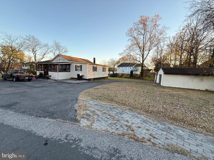 Property Photo: 7655 Turnbrook Drive MD 21060