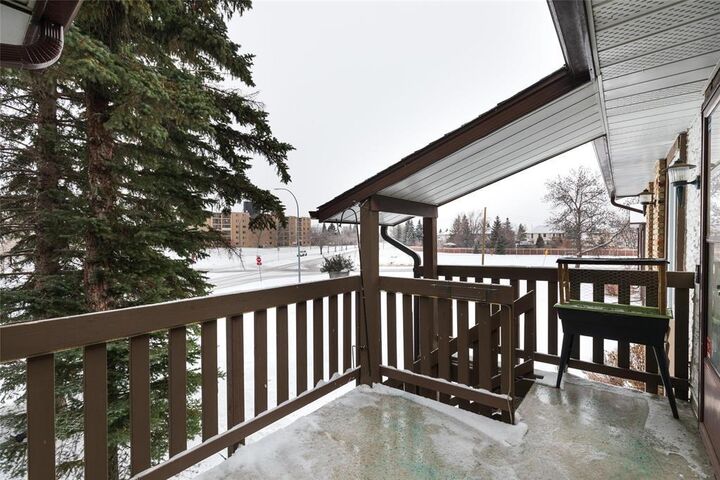 Property Photo: 340 Carriage Road MB R2Y 2E7