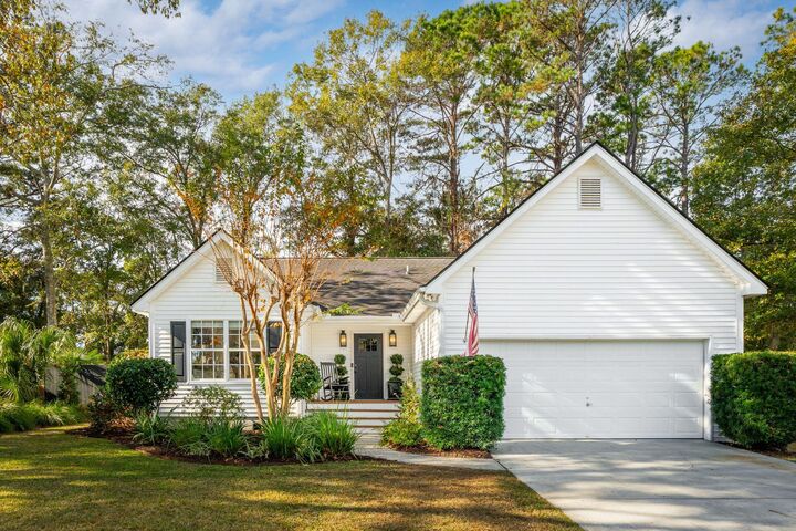 634 Bridlewood Lane  Mount Pleasant SC 29464 photo