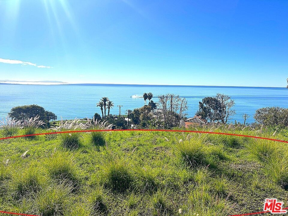 Property Photo: 20963 Las Flores Mesa Dr CA 90265