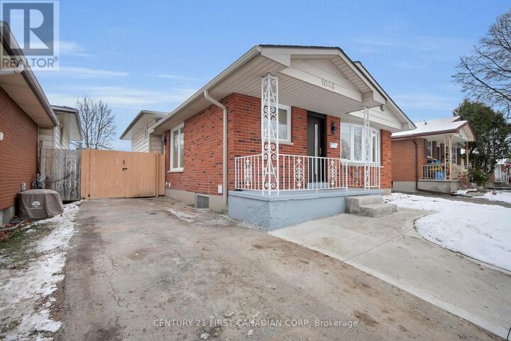 Property Photo: 1046 Jalna Boulevard ON N6E 2M1