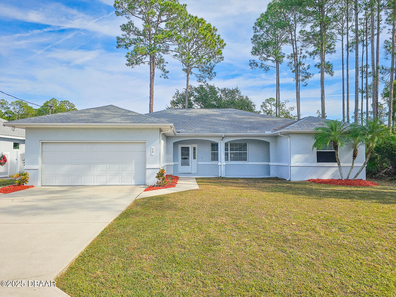 Property Photo: 28 Botany Lane FL 32137