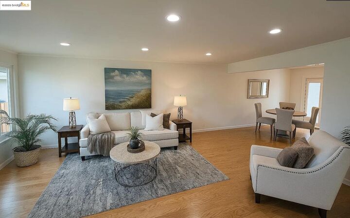 Property Photo: 301 Discovery Bay Blvd CA 94505