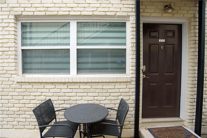 Property Photo: 48 Peachtree Avenue NE 217 GA 30305