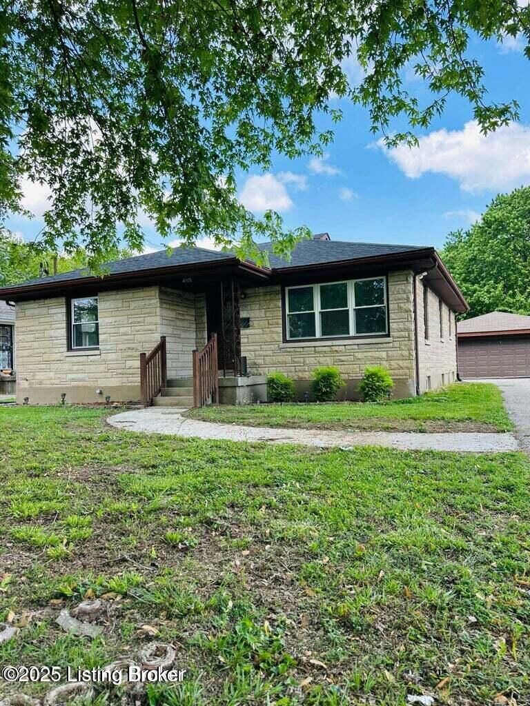 Property Photo:  4105 North Ln  KY 40216 