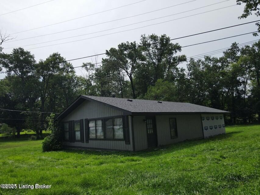 Property Photo: 6320 Jefferson St KY 40077