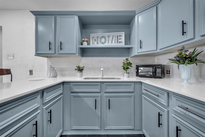 Property Photo: 4011 Markley Street TX 77087