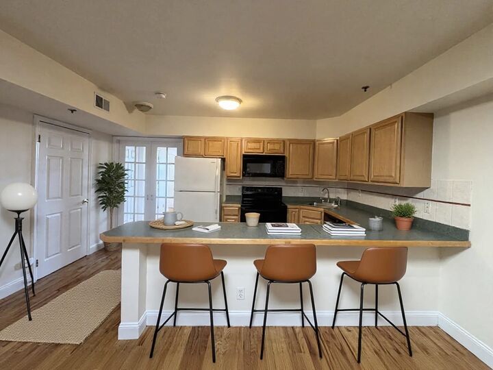 Property Photo:  102 Hudson St 4  NJ 07030 