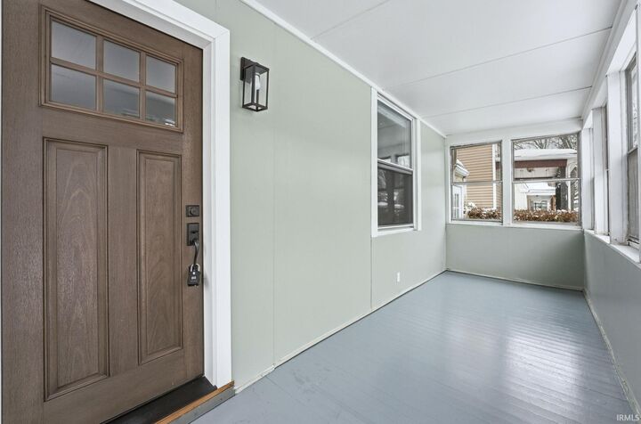 Property Photo: 705 Lawton Place IN 46805