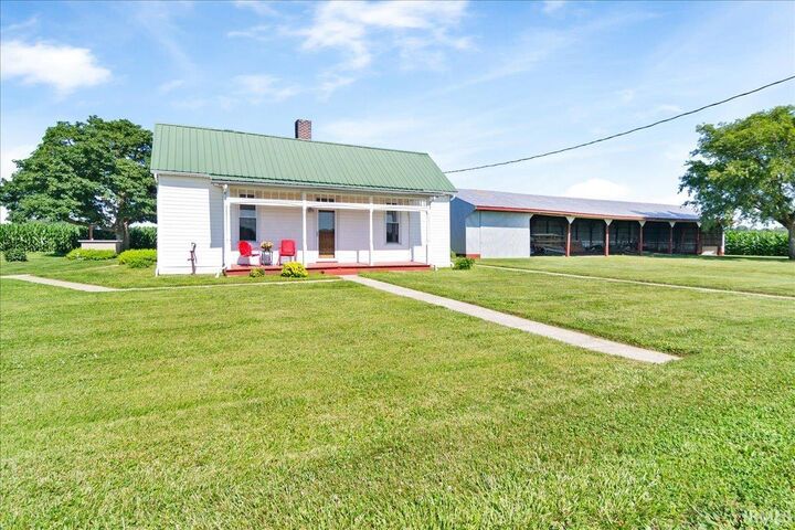 Property Photo:  4833 N Shiloh Church Road  IN 47666 
