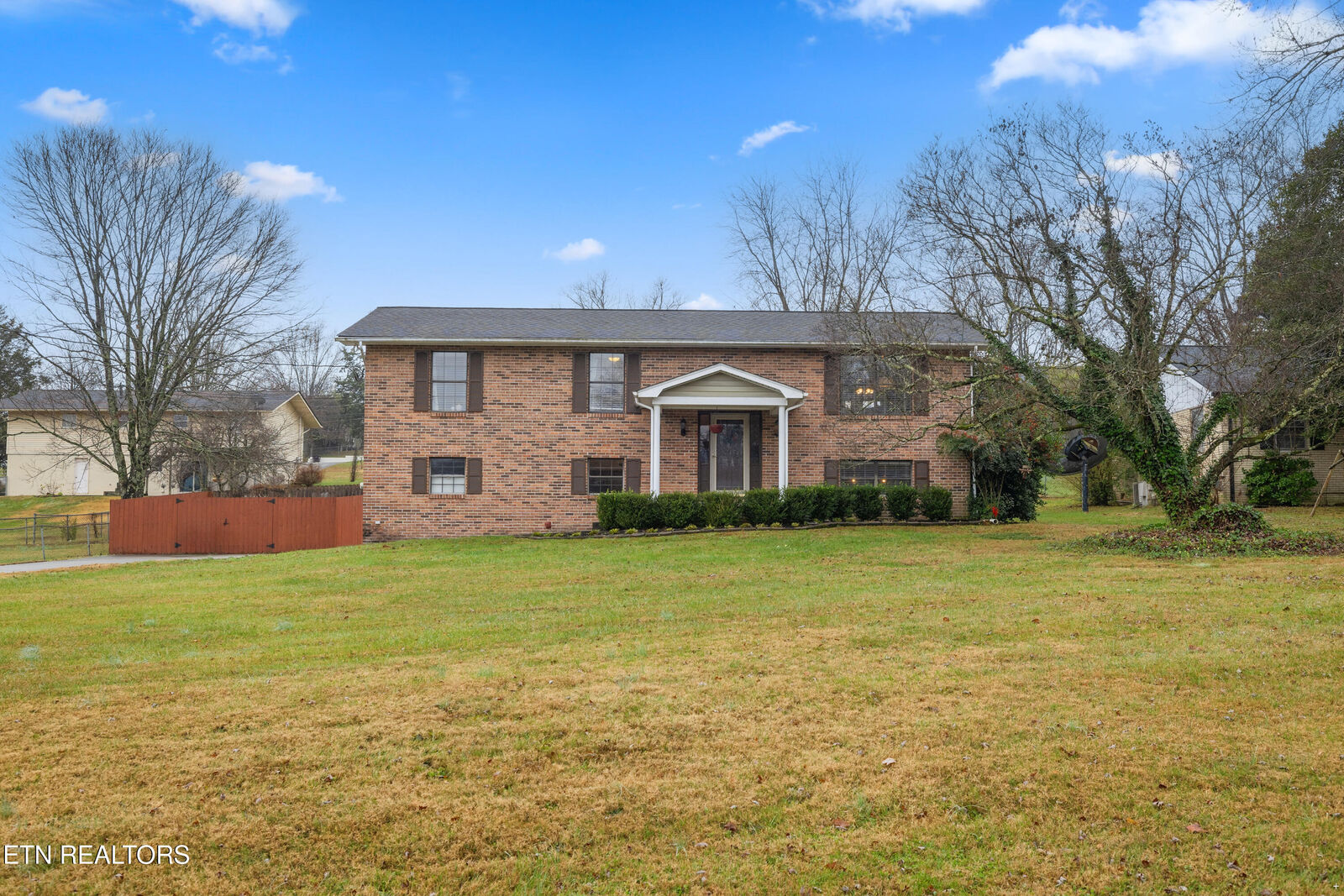 Property Photo: 1212 Hoss Rd TN 37849