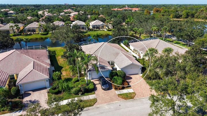 Property Photo: 5737 Ivrea Drive FL 34238