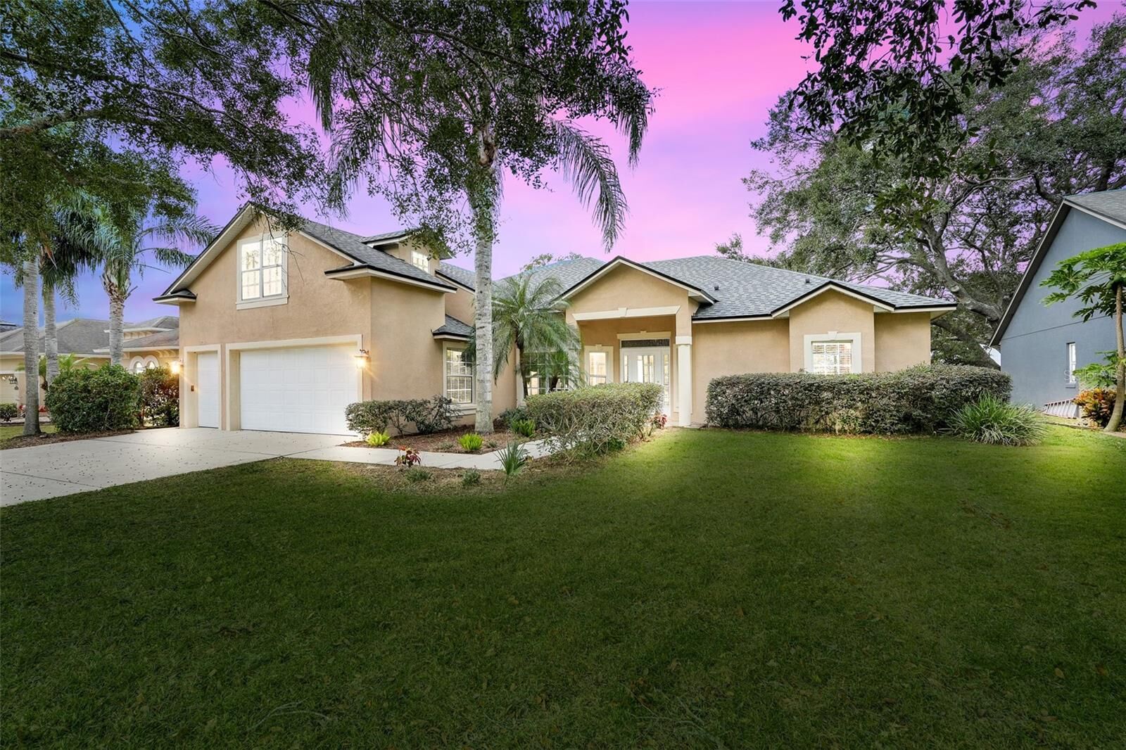 Property Photo: 16729 Tall Grass Lane FL 34711