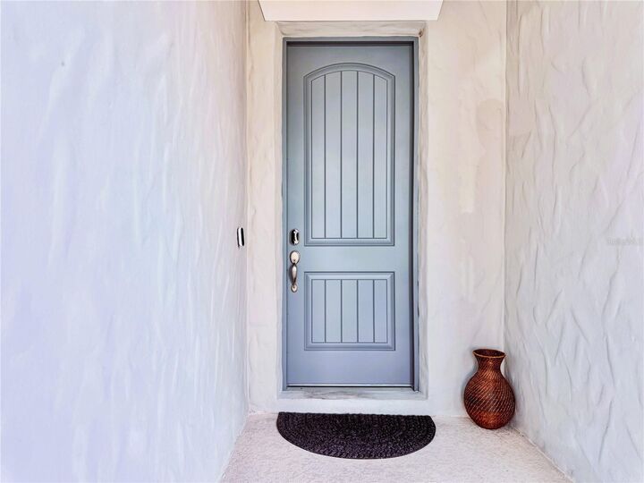 Property Photo:  12941 Westside Village Loop  FL 34786 