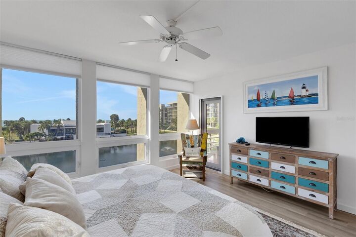 Property Photo: 1105 Gulf Of Mexico Drive 203 FL 34228