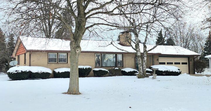 Property Photo: 1870 Morin Street MI 48708-6956