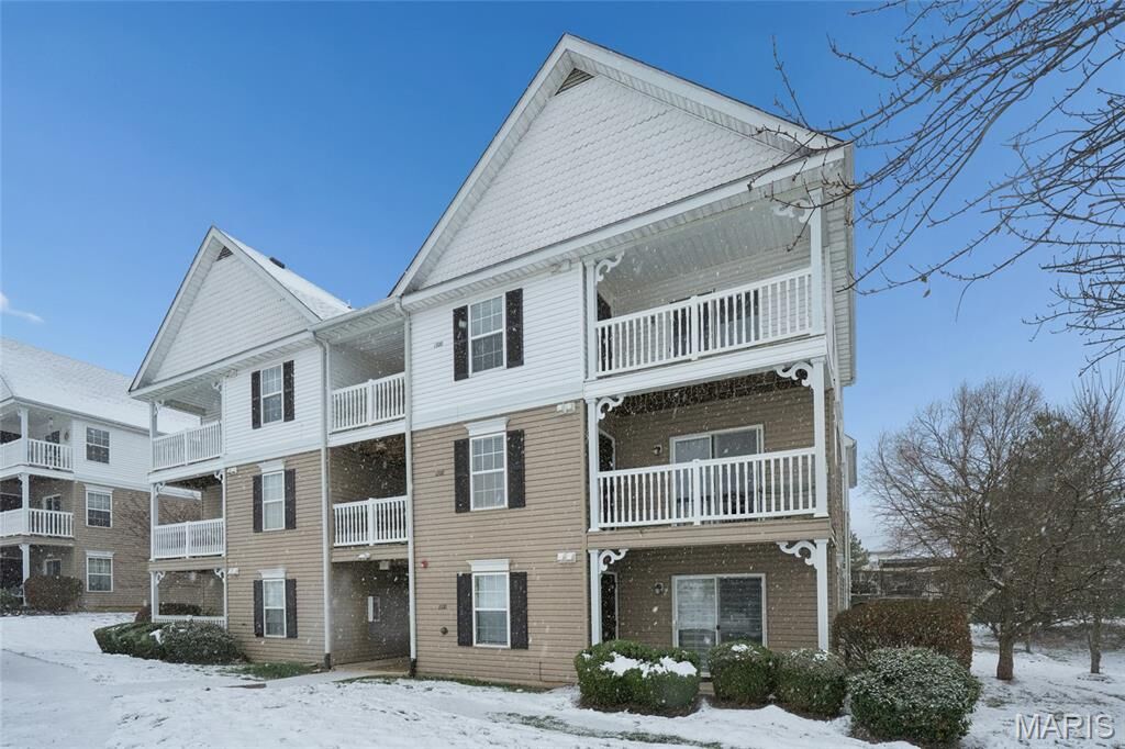 Property Photo:  1302 Spring Creek Lane  MO 63368 