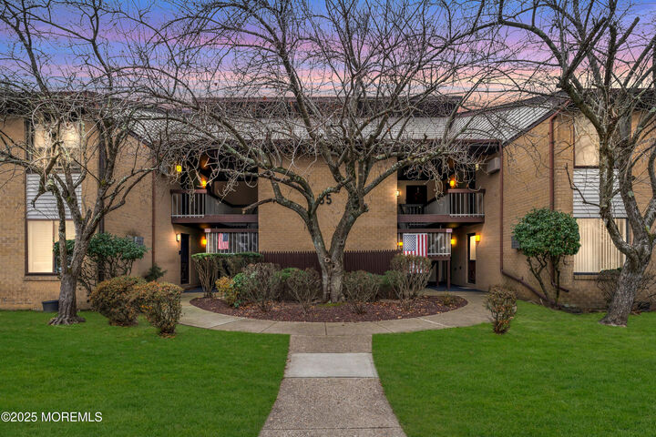 55 Amberly Drive G  Manalapan NJ 07726 photo