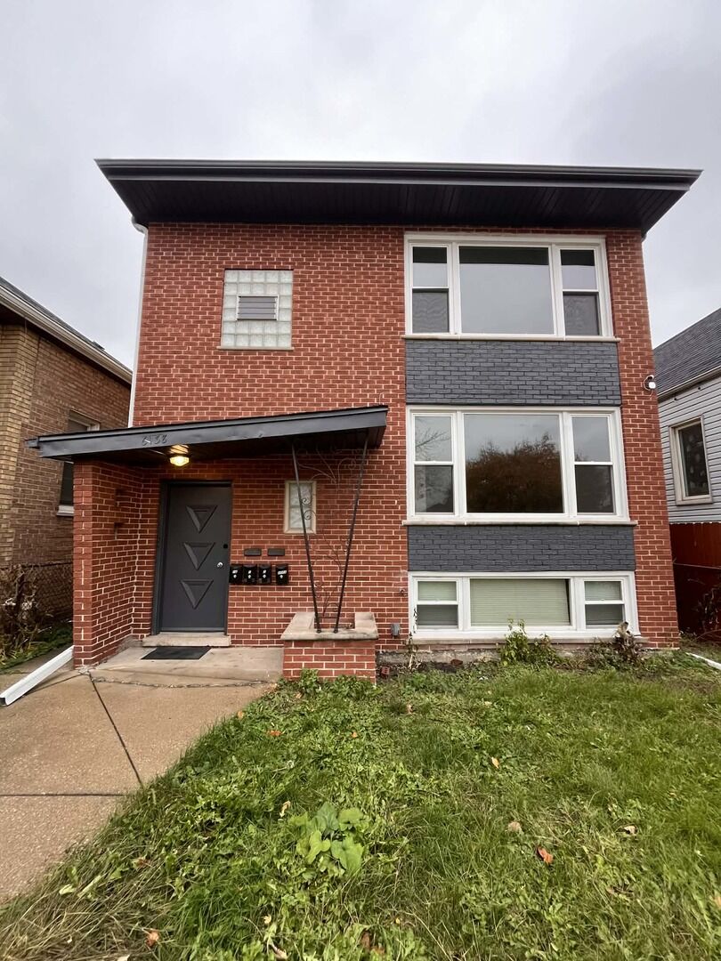 Property Photo:  6138 S Kilpatrick Avenue 1  IL 60629 