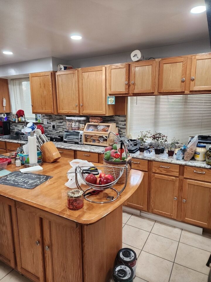 Property Photo: 4100 W 81st Place IL 60652