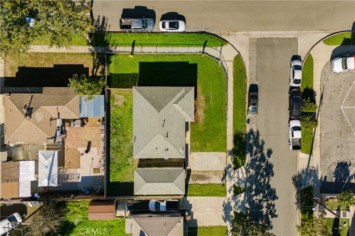 Property Photo:  2117 N Keene  CA 90059 