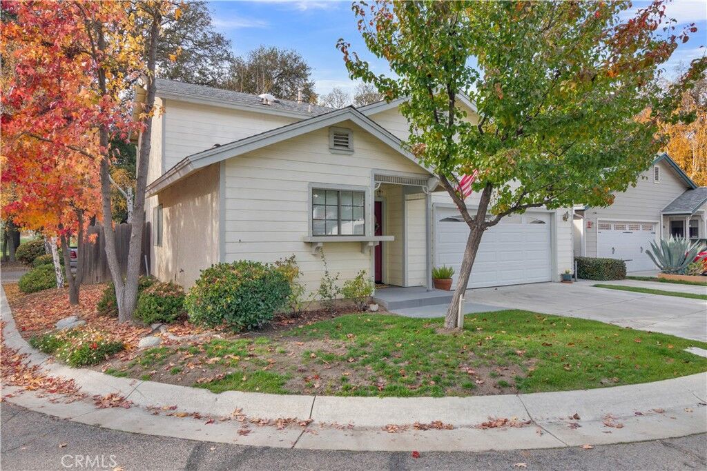 Property Photo:  7025 Los Arboles  CA 93422 
