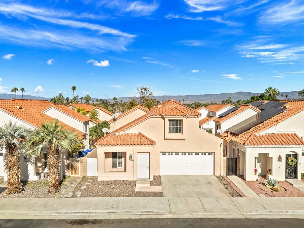 Property Photo:  73950 Olive Court  CA 92260 