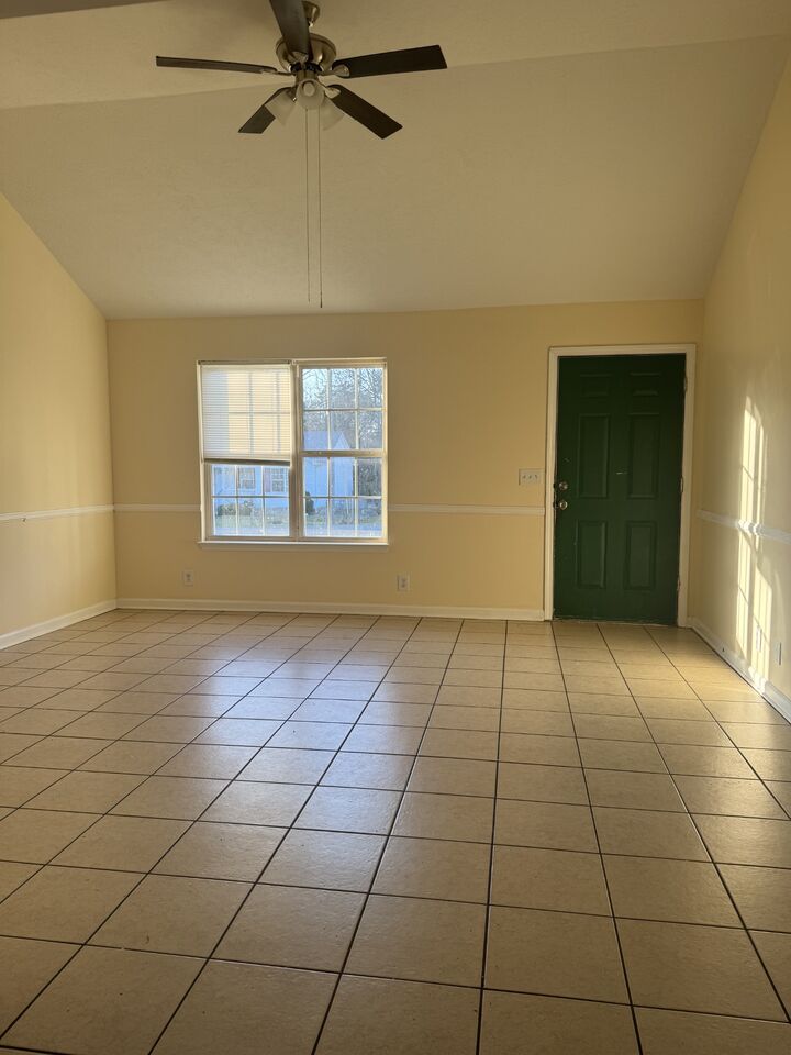 Property Photo:  641 Mac St  TN 37160 