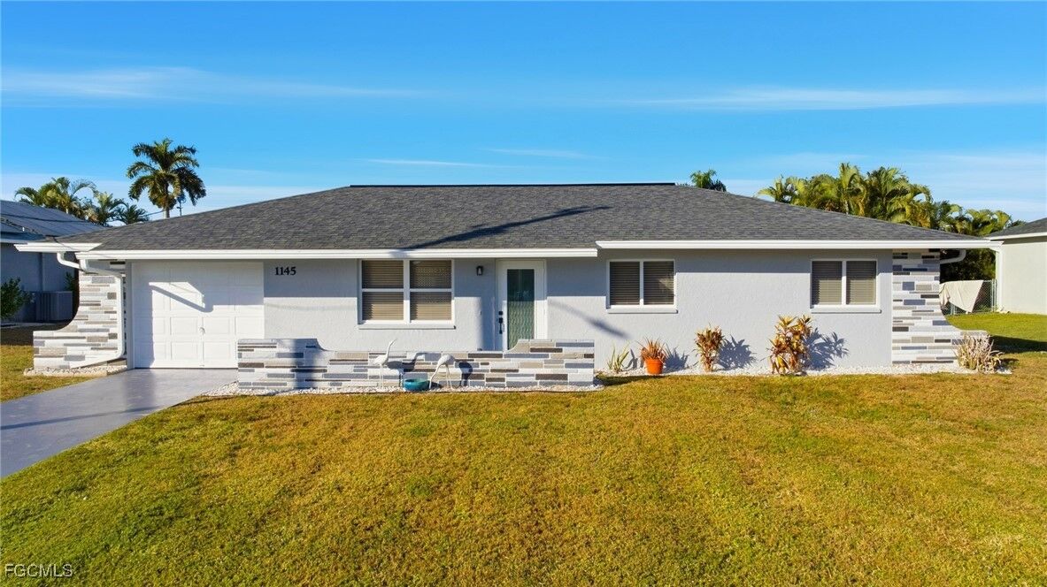 Property Photo:  1145 SW 44th Terrace  FL 33914 