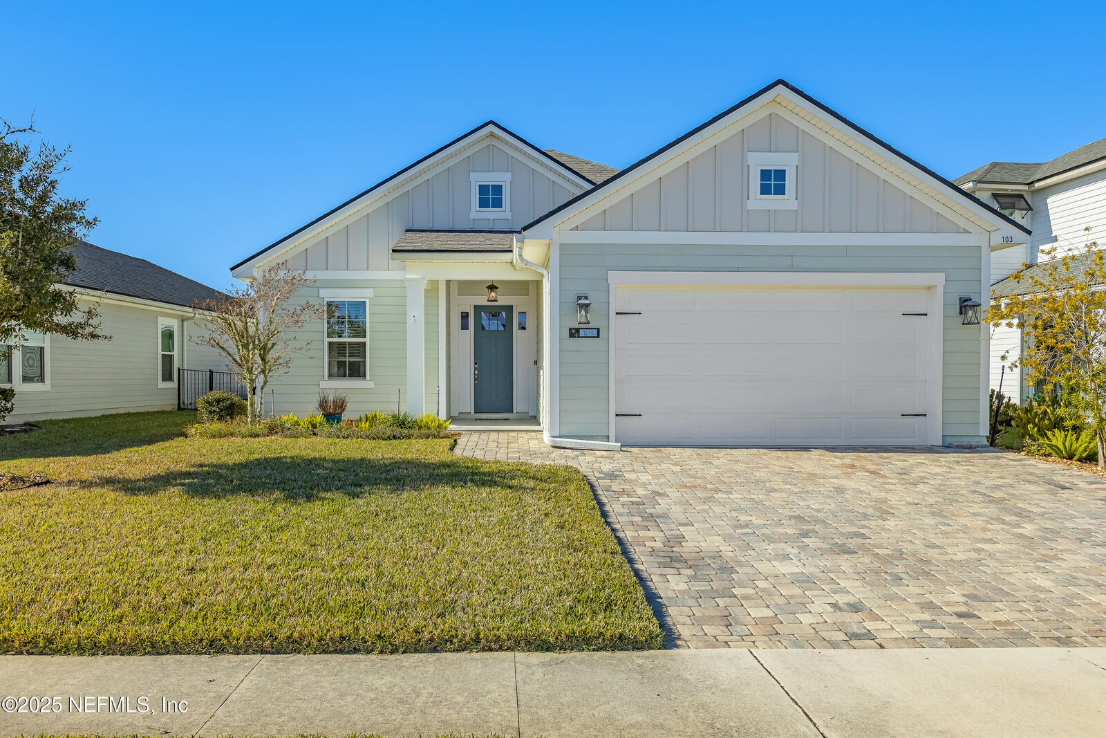 Property Photo: 103 Tarbert Lane FL 32092