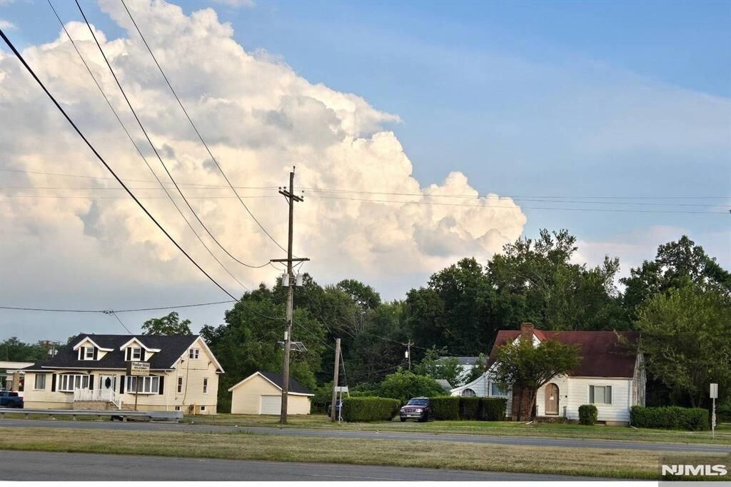 Property Photo: 584-588 US Highway 46 NJ 07004