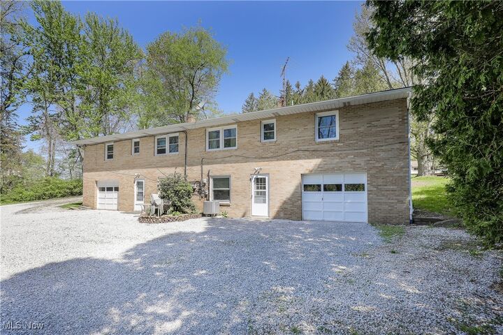 Property Photo: 3300 Twin Hills Street NW OH 44685