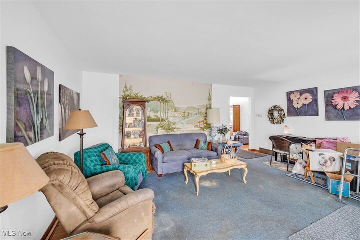 Property Photo: 969 East Avenue OH 44278