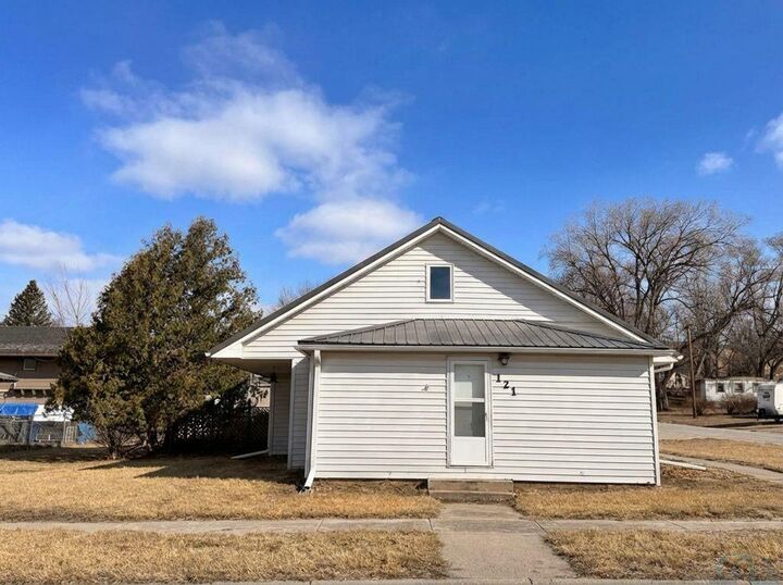 Property Photo:  115 N Cass Street  NE 68770 